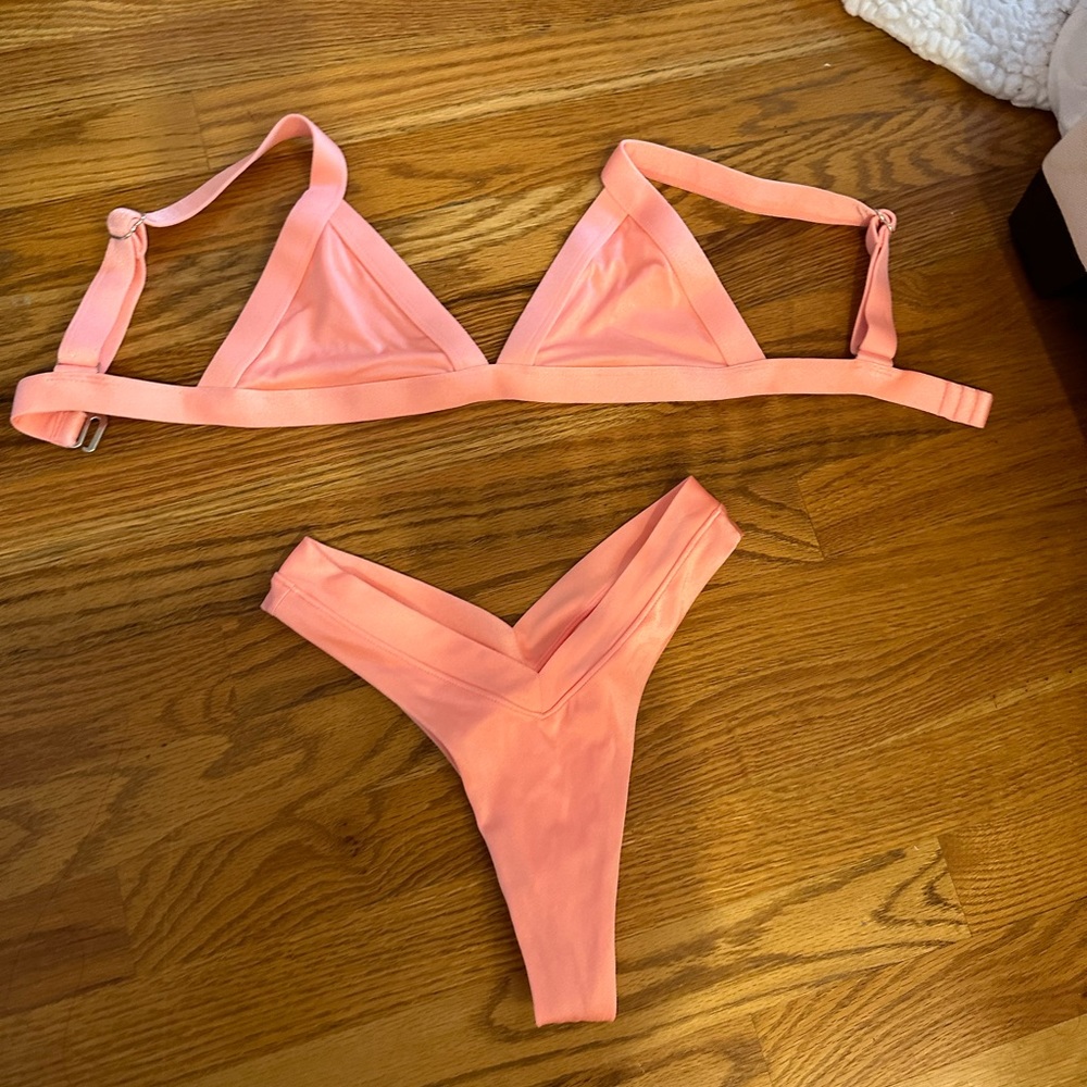 One one swimwear. Bikini size medium. Worn ONCE